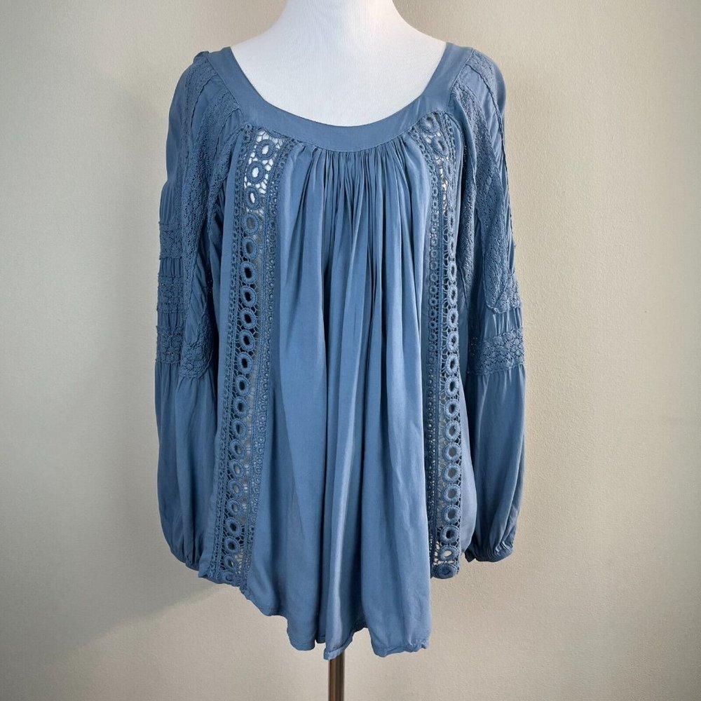 Tempo Paris Blouse Top M Blue Crochet Lace Pleat Boho Peasant Lightweight Womens